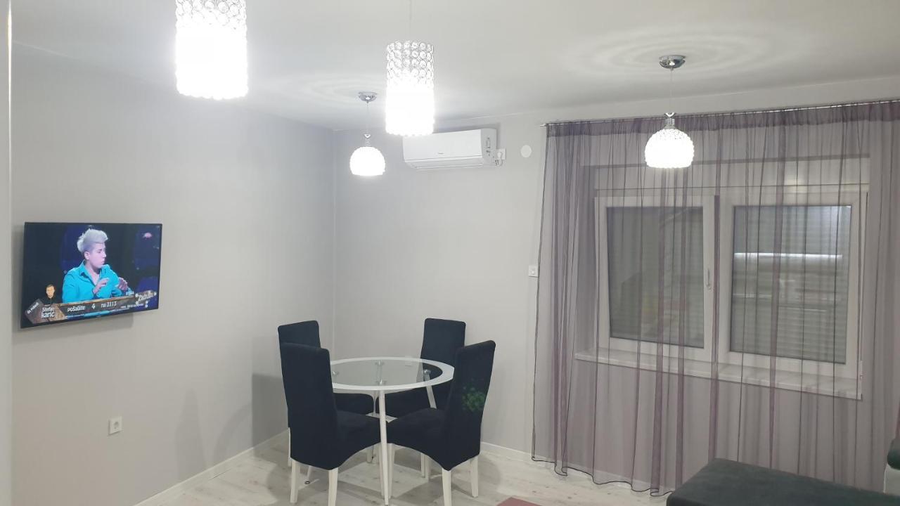 Apartment stan na dan Nis 1 Bagian luar foto