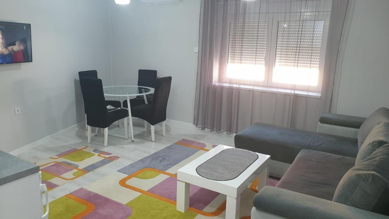 Apartment stan na dan Nis 1 Bagian luar foto