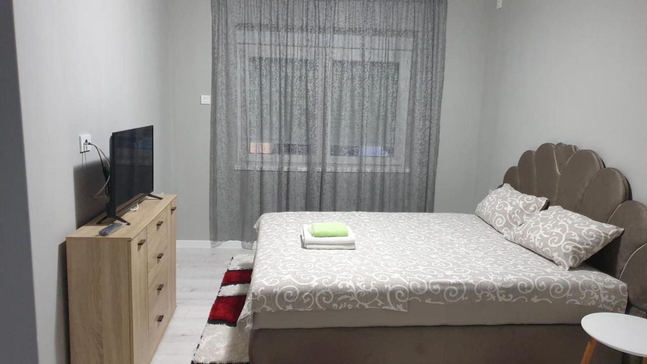 Apartment stan na dan Nis 1 Bagian luar foto